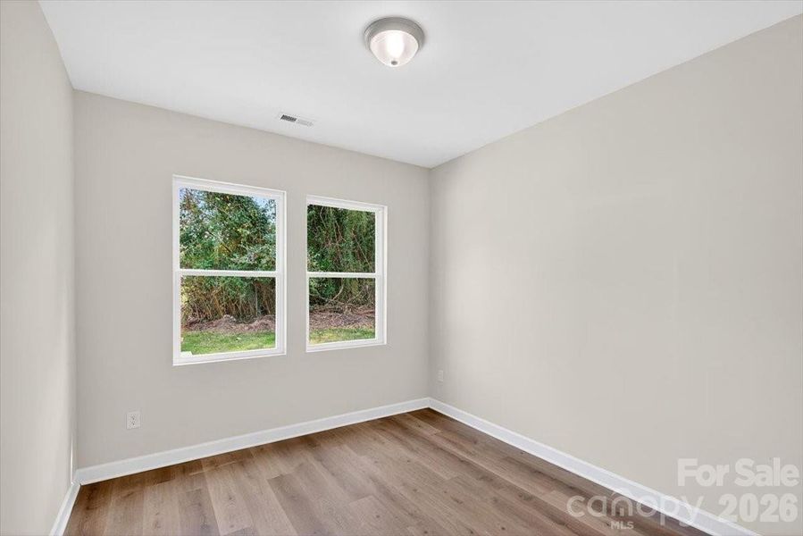 Spacious, unfurnished interior of a new home in , Shelby (Image 19).
