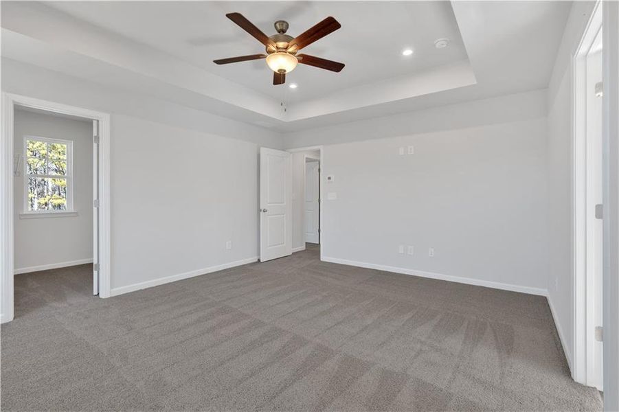 Spacious, unfurnished interior of a new home in , Cartersville (Image 18). Spacious, unfurnished interior of a new home in , Cartersville (Image 18).
