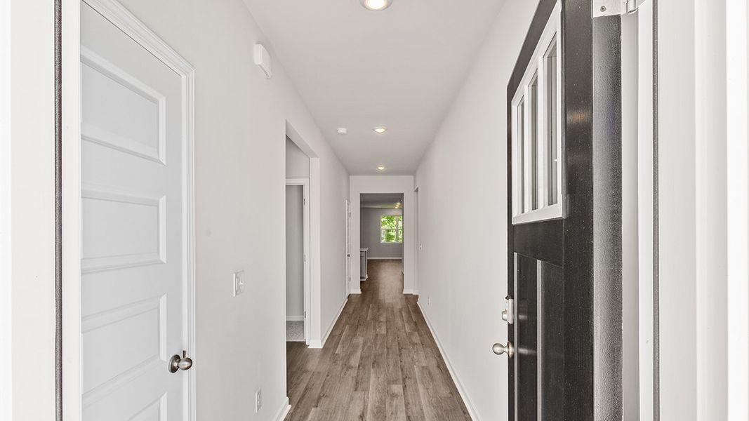 Representative unfurnished interior of a home built from the Celia by D.R. Horton in Teamon Pointe, Griffin (Image 10).