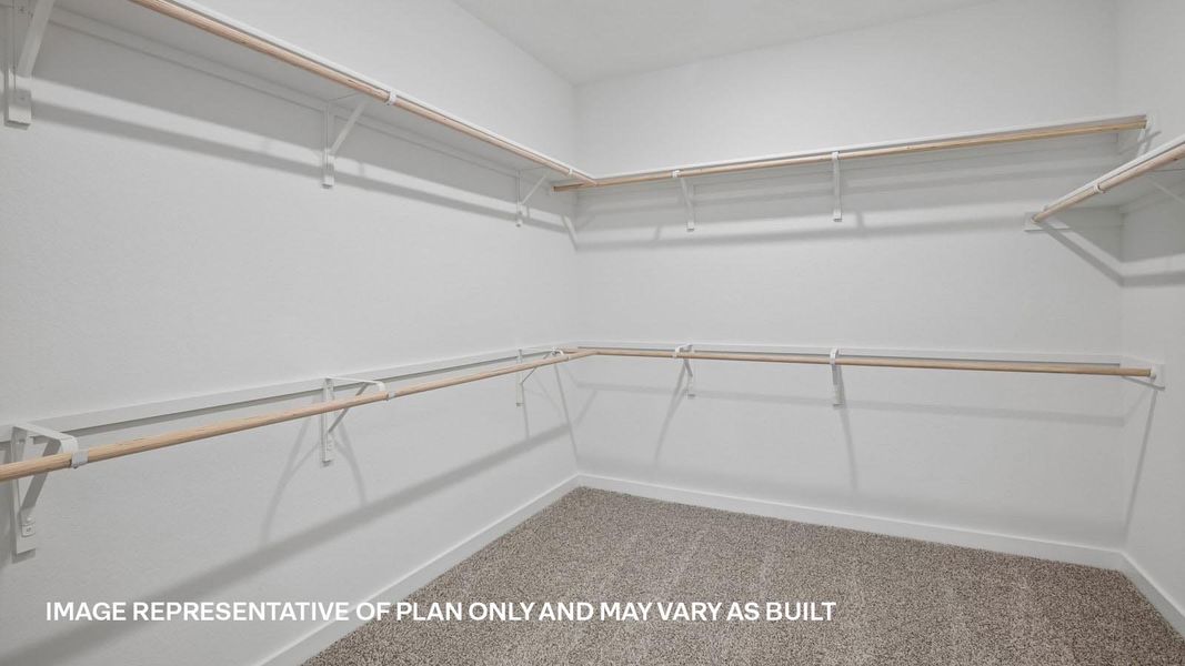 Spacious, unfurnished interior of a new home in Rosenbusch Ranch, Leander (Image 33).