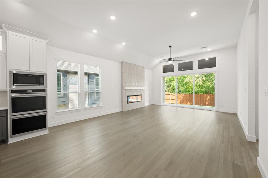 2211 Pelican- Dining-1 2211 Pelican- Dining-1