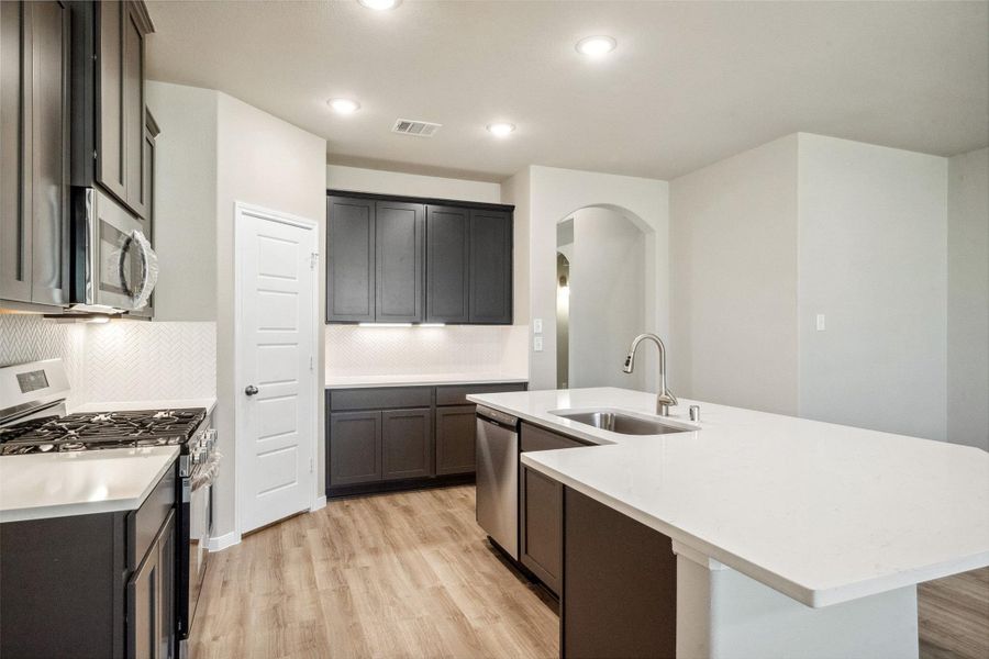 Furnished interior view inside a new home in Lago Mar, Texas City (Image 11). Furnished interior view inside a new home in Lago Mar, Texas City (Image 11).