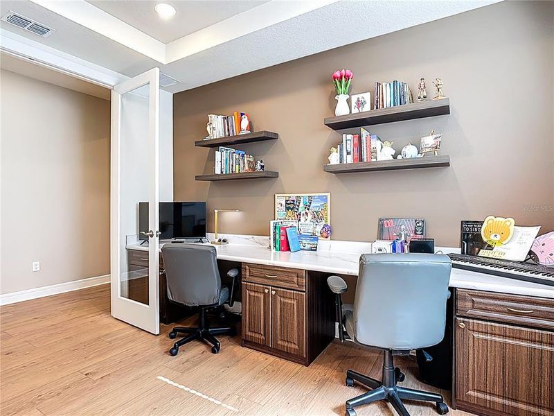 Furnished interior view inside a new home in Del Webb Sunbridge, St. Cloud (Image 34). Furnished interior view inside a new home in Del Webb Sunbridge, St. Cloud (Image 34).