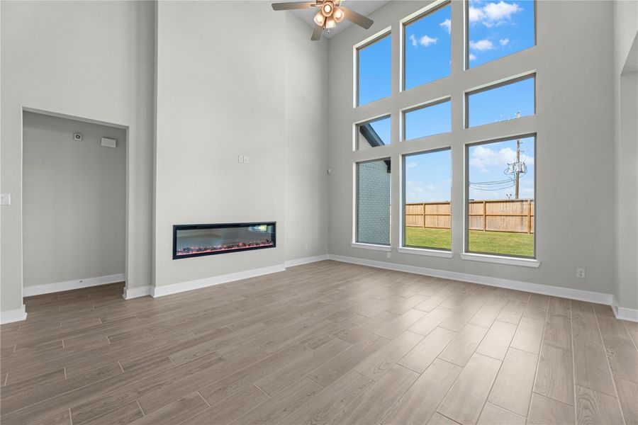 Spacious, unfurnished interior of a new home in Grange, Katy (Image 18).
