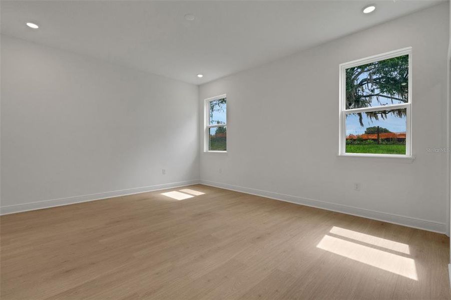 Spacious, unfurnished interior of a new home in Crossroads at Kelly Park, Apopka (Image 41). Spacious, unfurnished interior of a new home in Crossroads at Kelly Park, Apopka (Image 41).