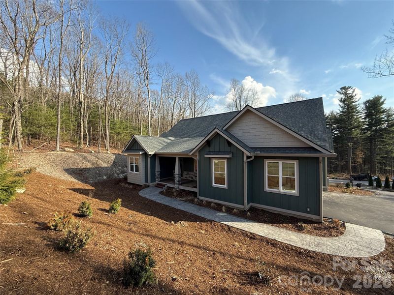 Image 43 of a home in .