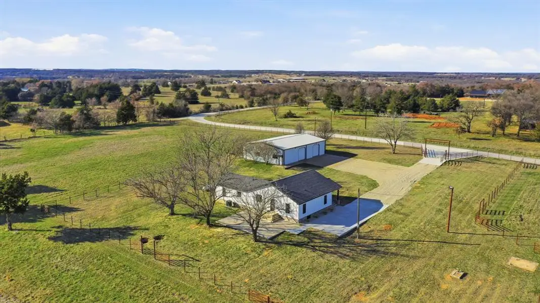 Image 38 of a home in . Image 38 of a home in .