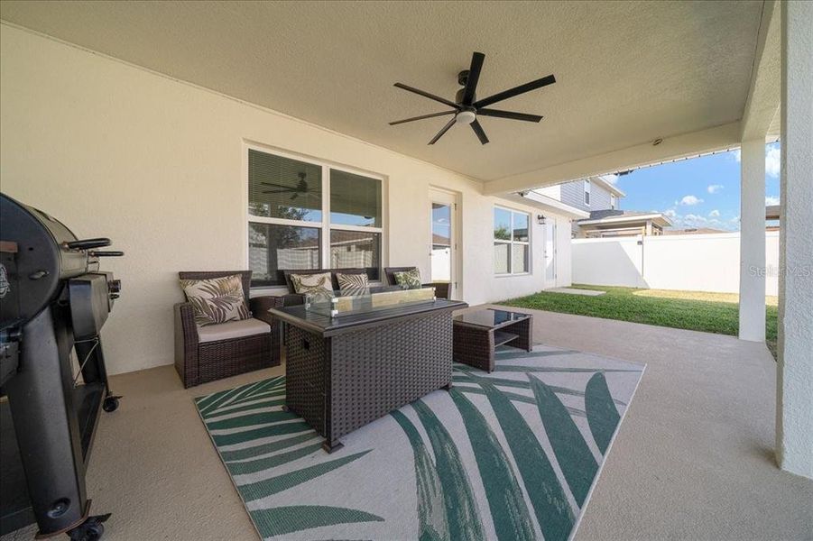 Exterior details and patio area of a home in , Ocala (Image 3). Exterior details and patio area of a home in , Ocala (Image 3).
