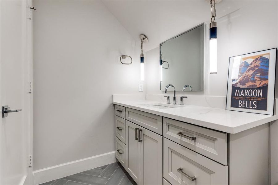 Furnished interior view inside a new home in , Highland Park (Image 24). Furnished interior view inside a new home in , Highland Park (Image 24).