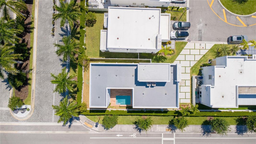 Community amenities in , Doral (Image 42).