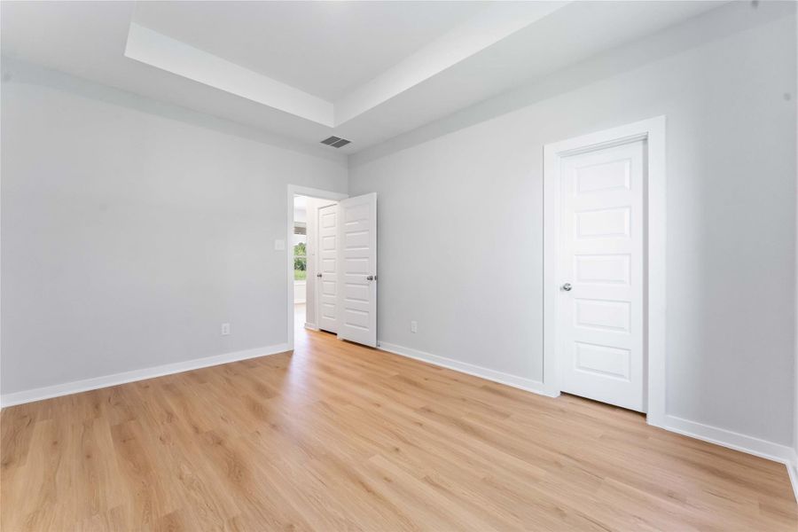 Spacious, unfurnished interior of a new home in Barton Place, Cleveland (Image 23). Spacious, unfurnished interior of a new home in Barton Place, Cleveland (Image 23).