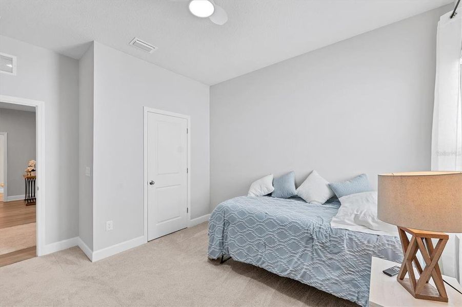 Furnished interior view inside a new home in , Parrish (Image 33).