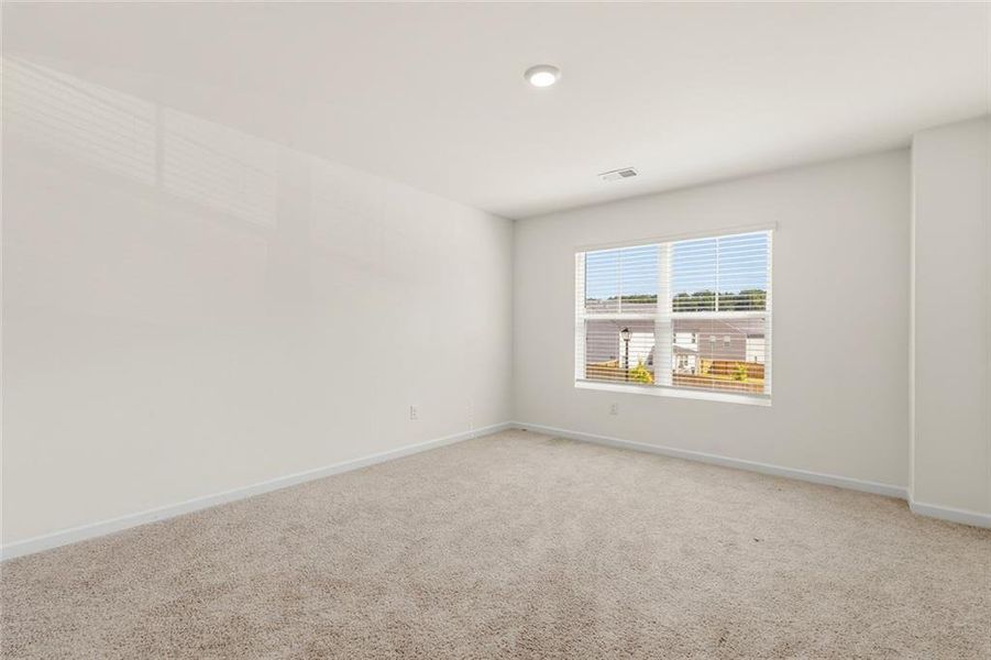 Spacious, unfurnished interior of a new home in Bridle Creek, Locust Grove (Image 33). Spacious, unfurnished interior of a new home in Bridle Creek, Locust Grove (Image 33).