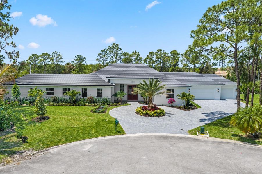 11899 Sanbourn Court - 1.jpg-FULL