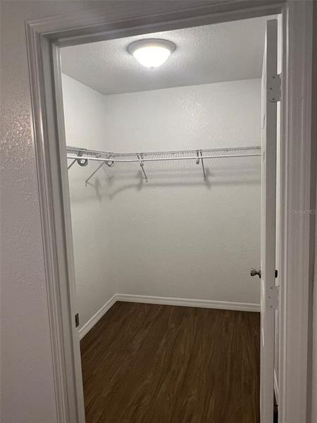 Spacious, unfurnished interior of a new home in , Summerfield (Image 13).