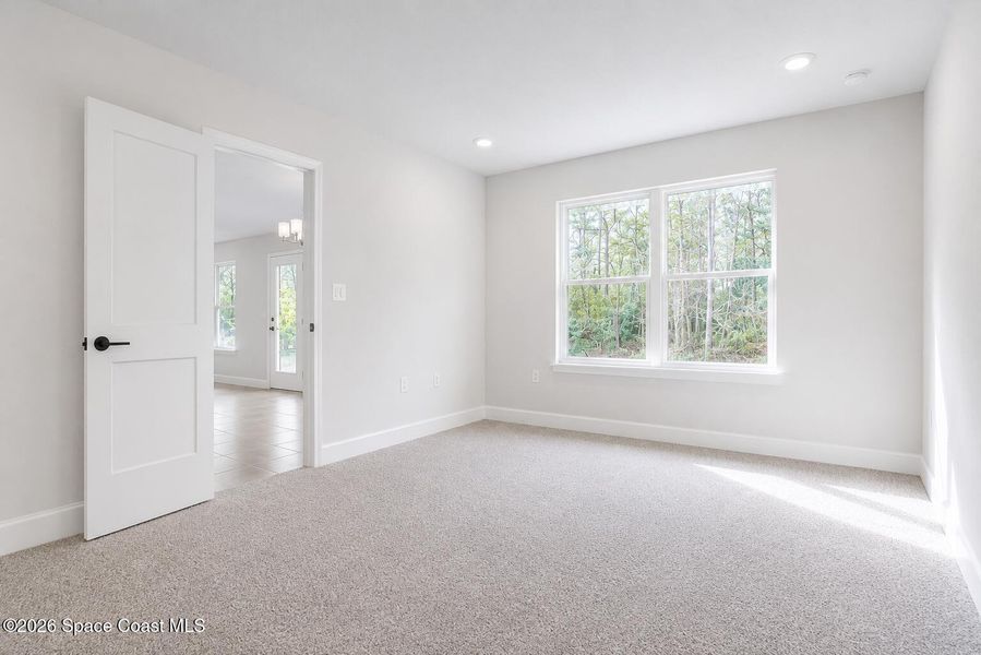 Spacious, unfurnished interior of a new home in Palm Bay, Palm Bay (Image 9).