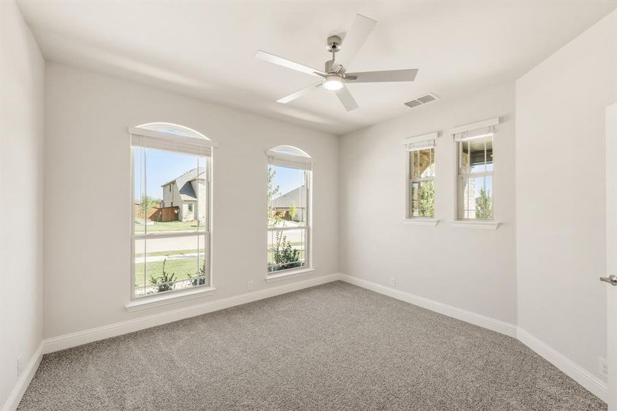 Spacious, unfurnished interior of a new home in The Grove, Midlothian (Image 26). Spacious, unfurnished interior of a new home in The Grove, Midlothian (Image 26).