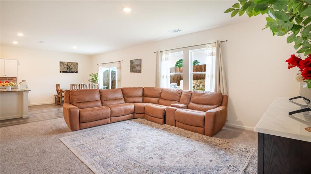 Furnished interior view inside a new home in Ranch at Duck Creek, Fort Worth (Image 31).