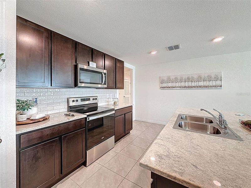 Furnished interior view inside a new home in , Belleview (Image 53). Furnished interior view inside a new home in , Belleview (Image 53).