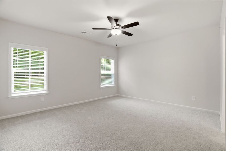 Spacious, unfurnished interior of a new home in Broadway Lake, Anderson (Image 27). Spacious, unfurnished interior of a new home in Broadway Lake, Anderson (Image 27).