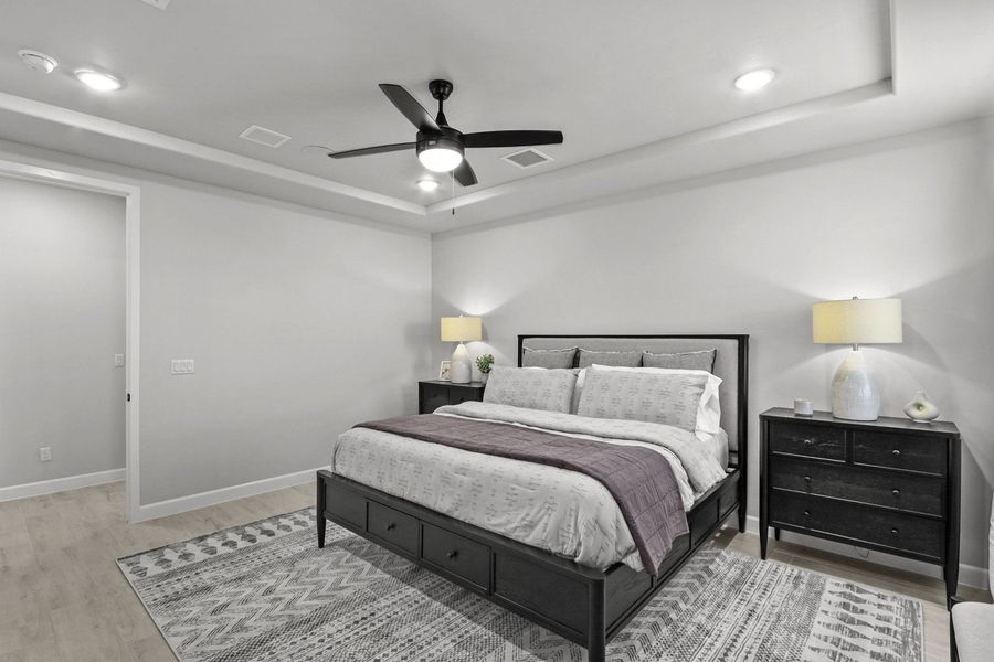 Representative furnished interior of a home built from the Willow by Hakes Brothers in Hillside Park, El Paso (Image 36).