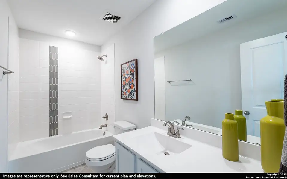 Furnished interior view inside a new home in Hannah Heights, Seguin (Image 11).