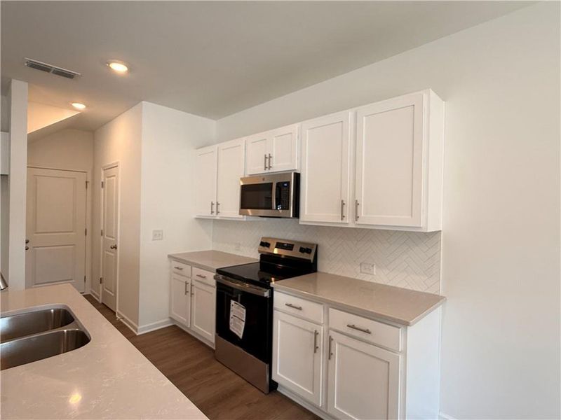 Furnished interior view inside a new home in Leydenview, Mableton (Image 9).