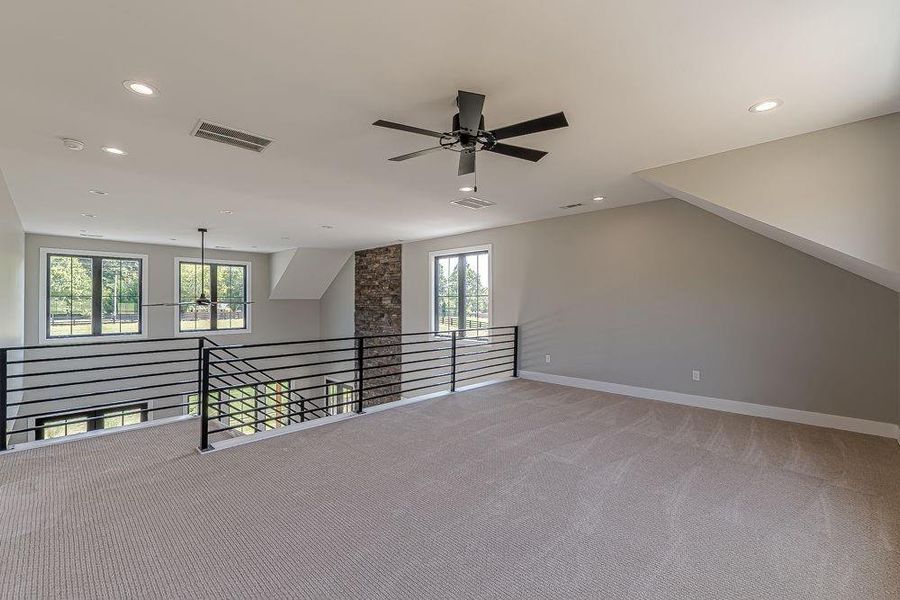 Spacious, unfurnished interior of a new home in , Bremen (Image 38). Spacious, unfurnished interior of a new home in , Bremen (Image 38).