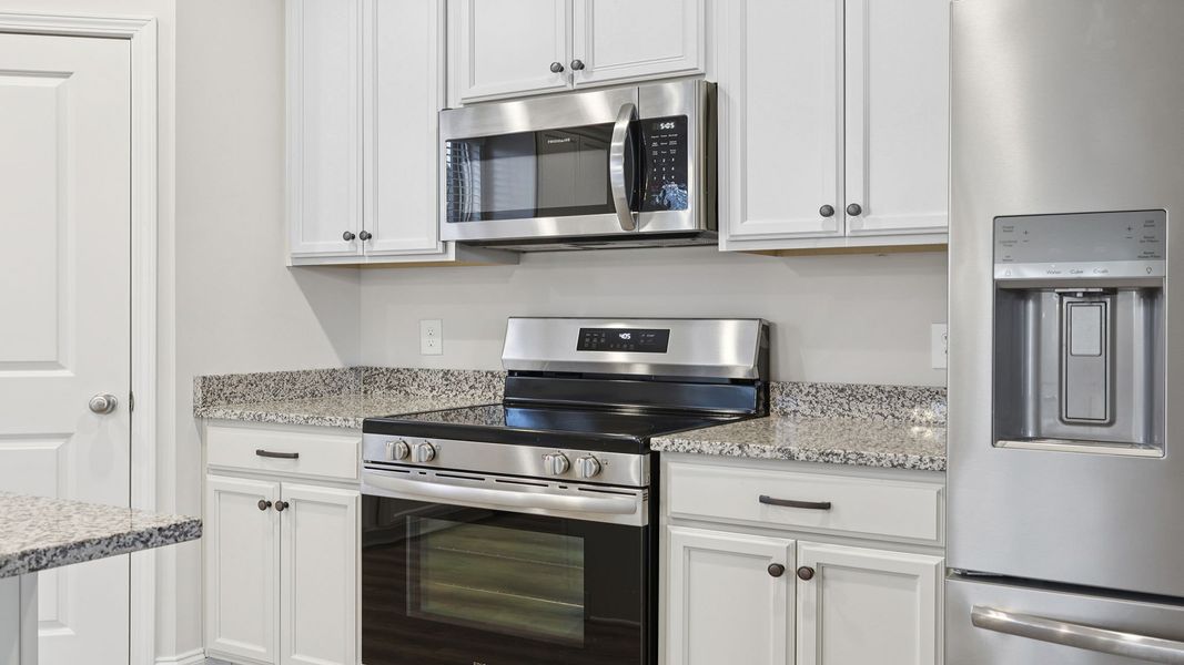 Furnished interior view inside a new home in Edgewood Estates, Piedmont (Image 8).