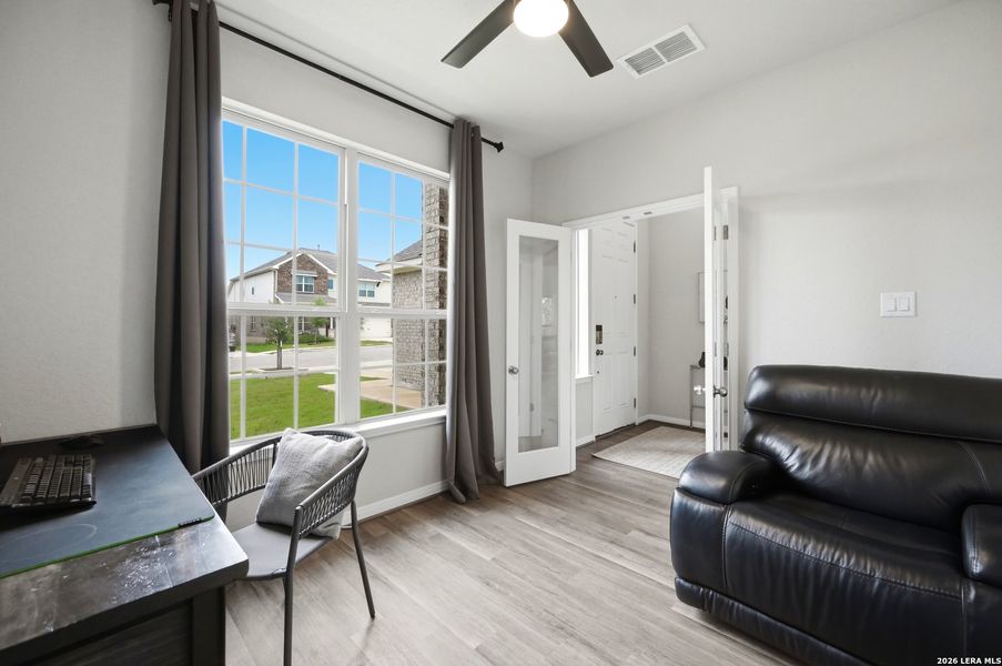 Furnished interior view inside a new home in Ventana, Bulverde (Image 40).