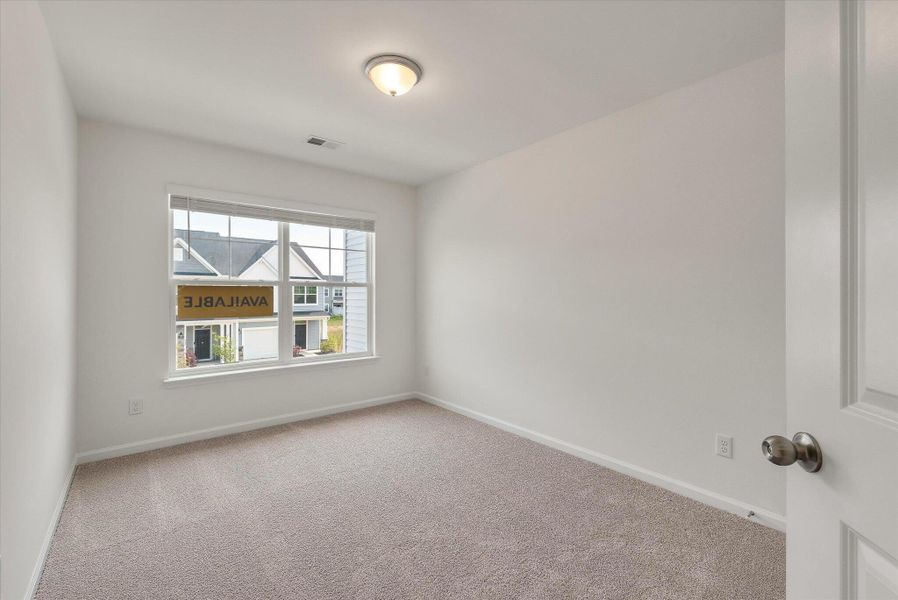 Spacious, unfurnished interior of a new home in The Landings at Montague, Goose Creek (Image 21).