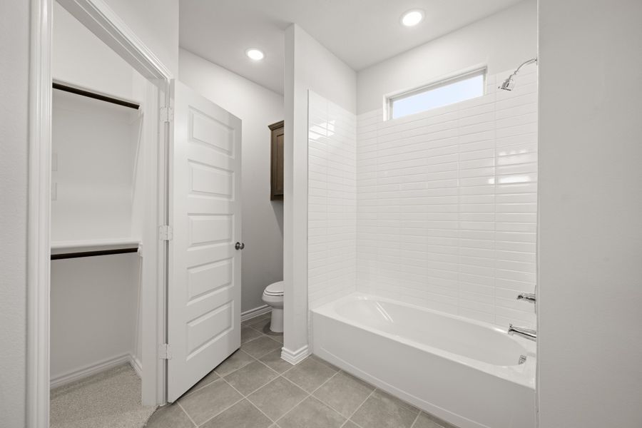 Image 28 of a home in Eagle Cove. Image 28 of a home in Eagle Cove.