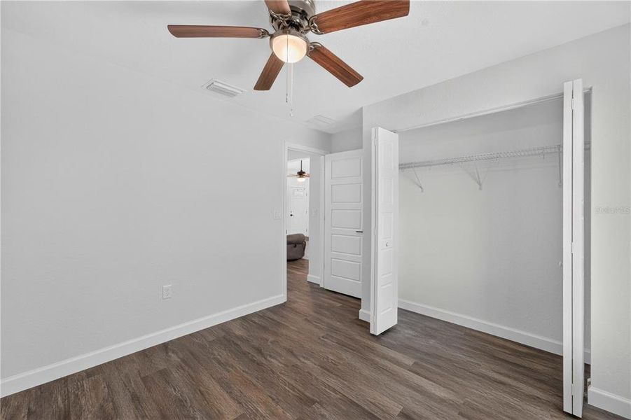 Spacious, unfurnished interior of a new home in , Ocklawaha (Image 21).