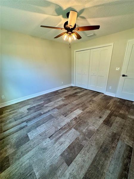 Spacious, unfurnished interior of a new home in , Dunnellon (Image 21). Spacious, unfurnished interior of a new home in , Dunnellon (Image 21).