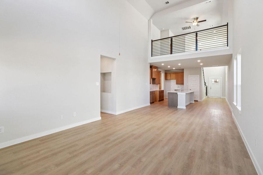 Spacious, unfurnished interior of a new home in Bluestem, Brookshire (Image 13).