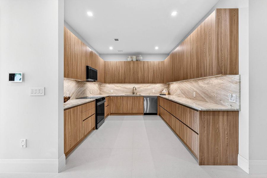 032-17699LakeEstatesDrive-BocaRaton-FL-3