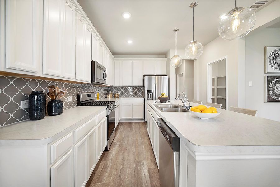 Furnished interior view inside a new home in Montgomery Ridge: Landmark Collection, Montgomery (Image 15).