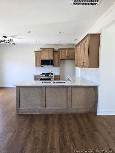 Kitchen Maple cabinets