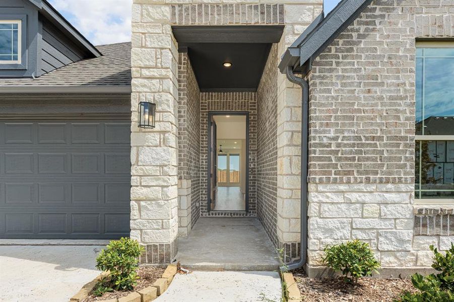 Image 32 of a home in Waverly Estates.