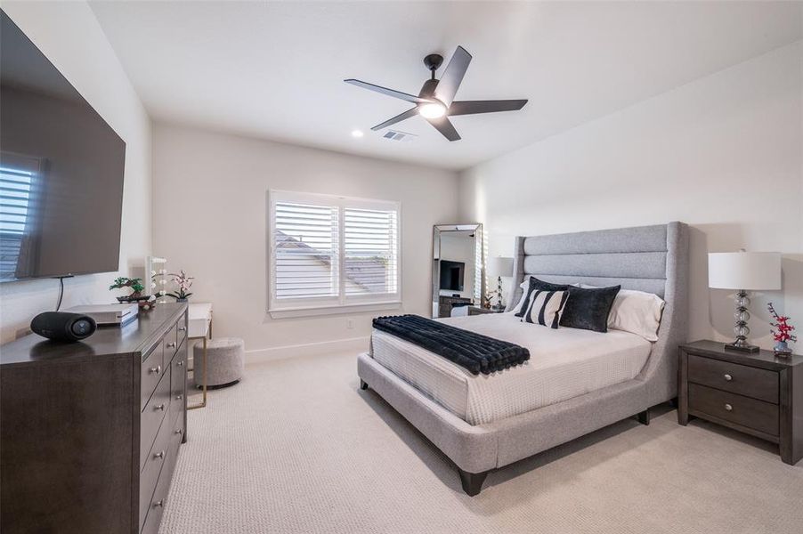 Furnished interior view inside a new home in , Oak Point (Image 16).
