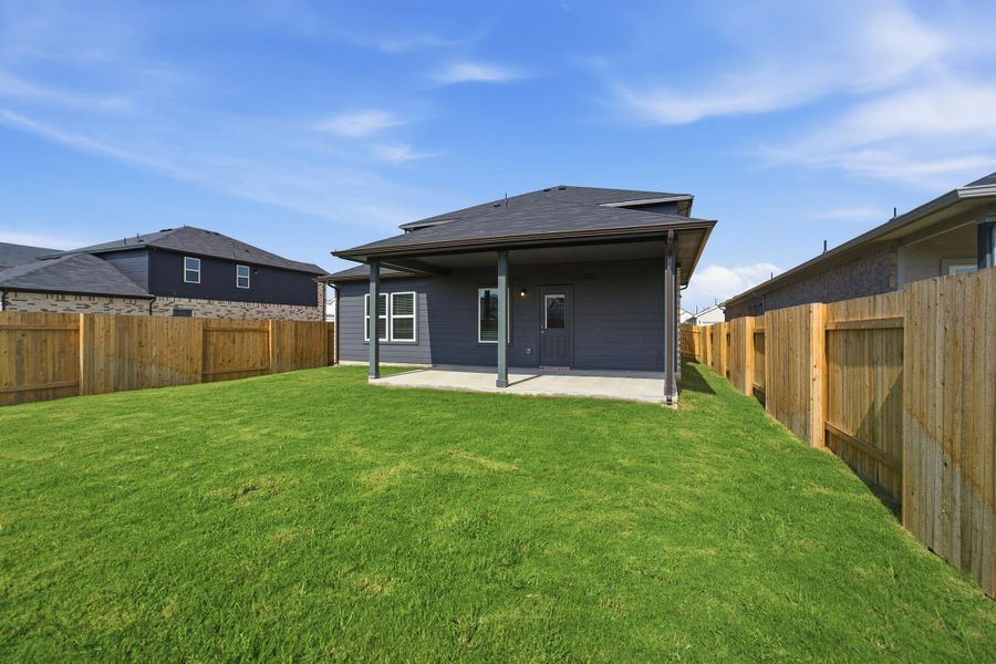 Exterior details and patio area of a home in Sunfield, Buda (Image 2).