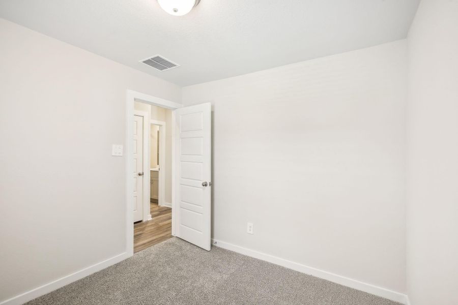 Photo is not of the actual home but is an inspirational photo of builder’s model home and may depict options, furnishings, and/or decorator features that are not included.