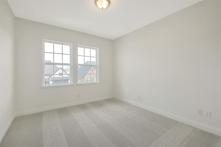 Spacious, unfurnished interior of a new home in Sienna 65', Missouri City (Image 27). Spacious, unfurnished interior of a new home in Sienna 65', Missouri City (Image 27).