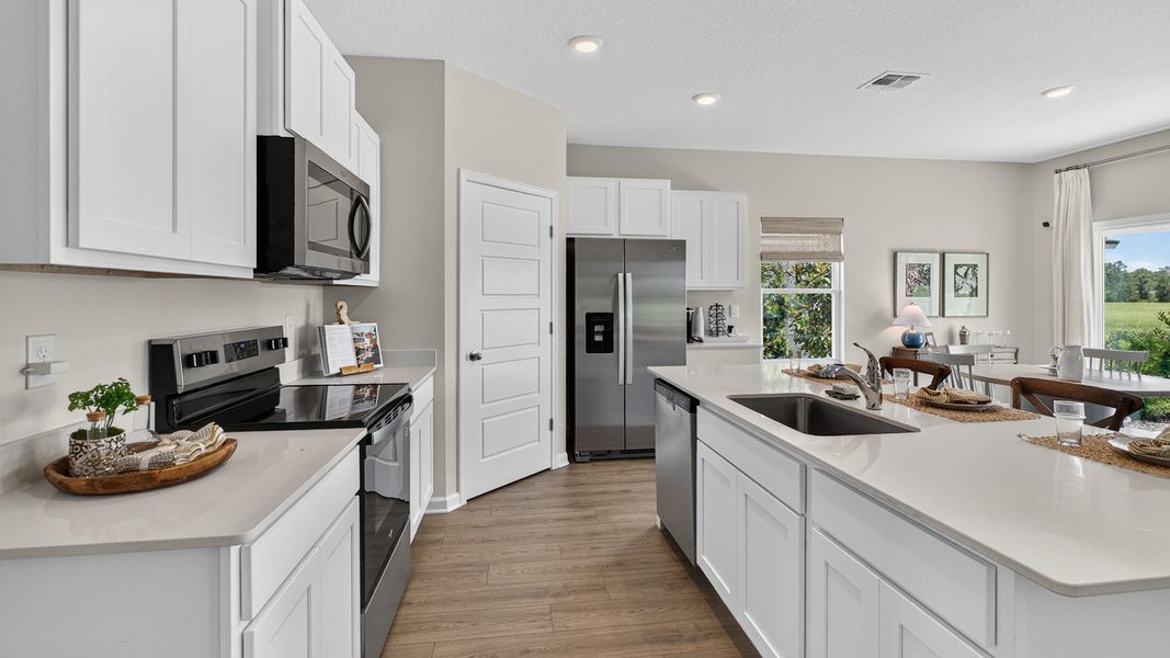 Furnished interior view inside a new home in Copes Landing, Jacksonville (Image 6).