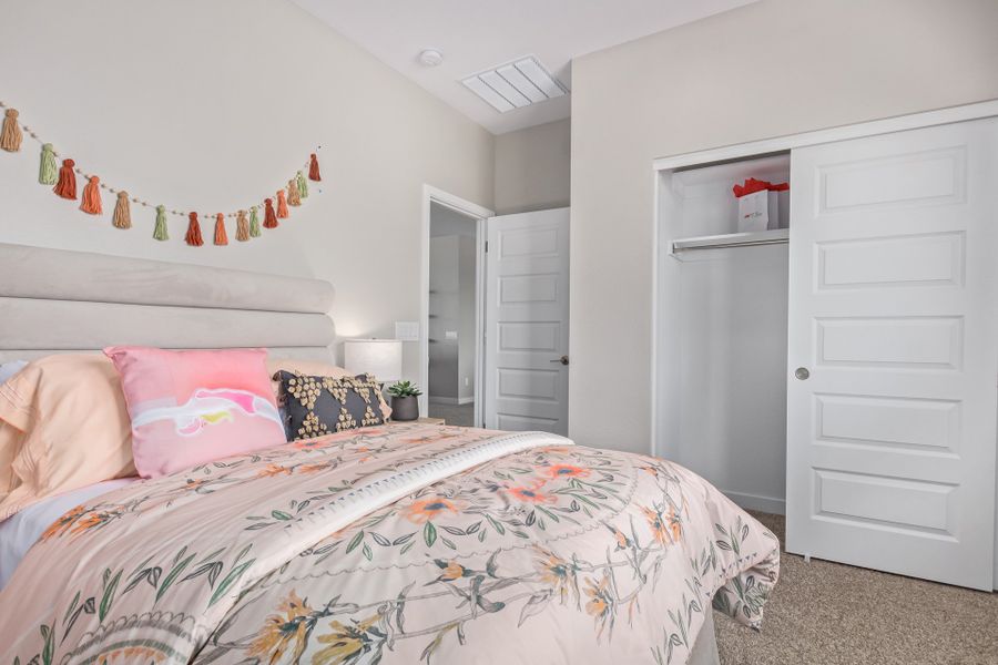 Furnished interior view inside a new home in Stonehaven, Glendale (Image 18).
