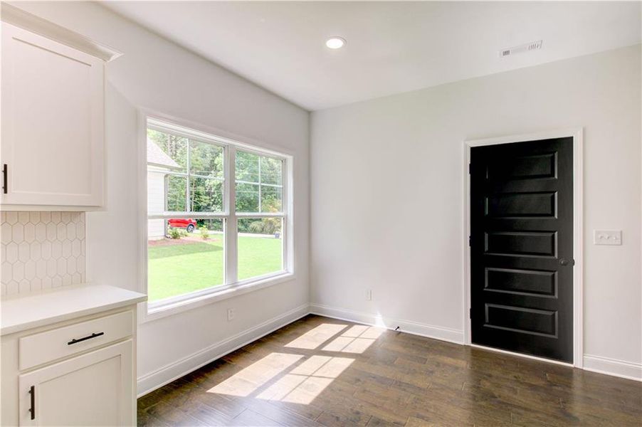 Spacious, unfurnished interior of a new home in , Villa Rica (Image 62).
