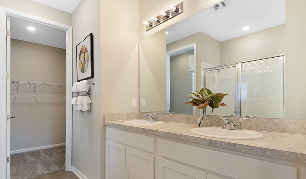 Lynwood-JAX-Irongate bathroom