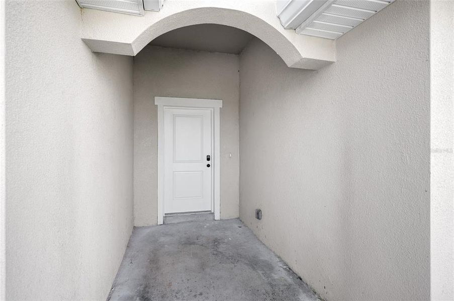 Spacious, unfurnished interior of a new home in , North Port (Image 9). Spacious, unfurnished interior of a new home in , North Port (Image 9).