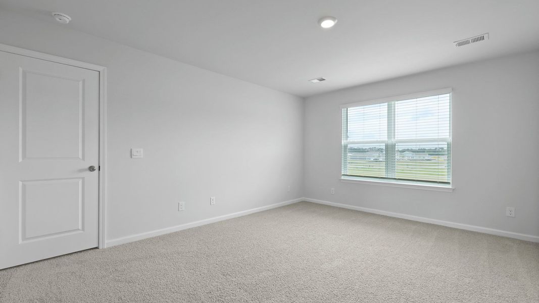 Representative unfurnished interior of a home built from the BRANDON by D.R. Horton in Hillcrest, Ravenel (Image 29).
