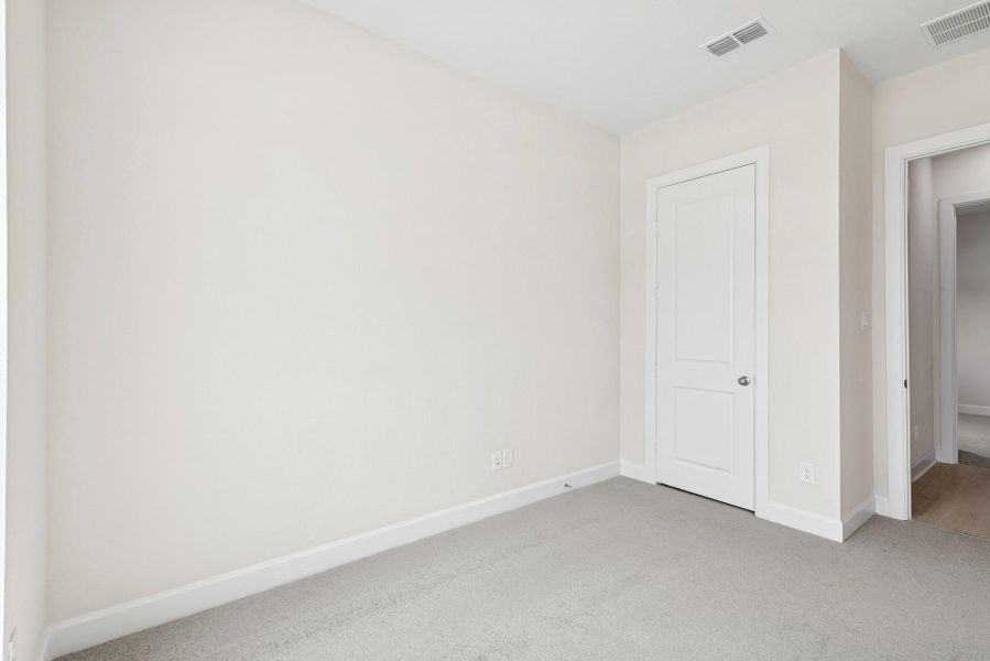 Spacious, unfurnished interior of a new home in ARTAVIA 45' Homesites, Conroe (Image 21).